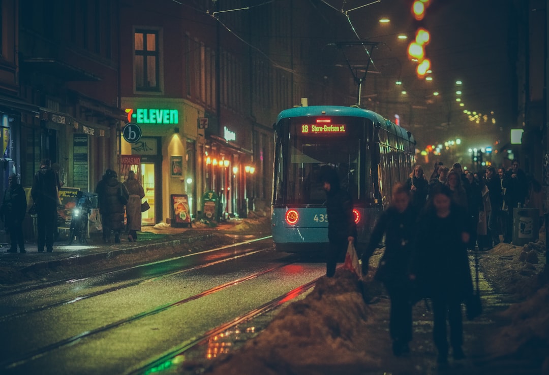 Rewitalizacja linii kolejowych – wpływ na gospodarkę lokalną